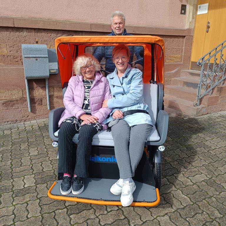 Rikscha_Schmidts_HerrKissel